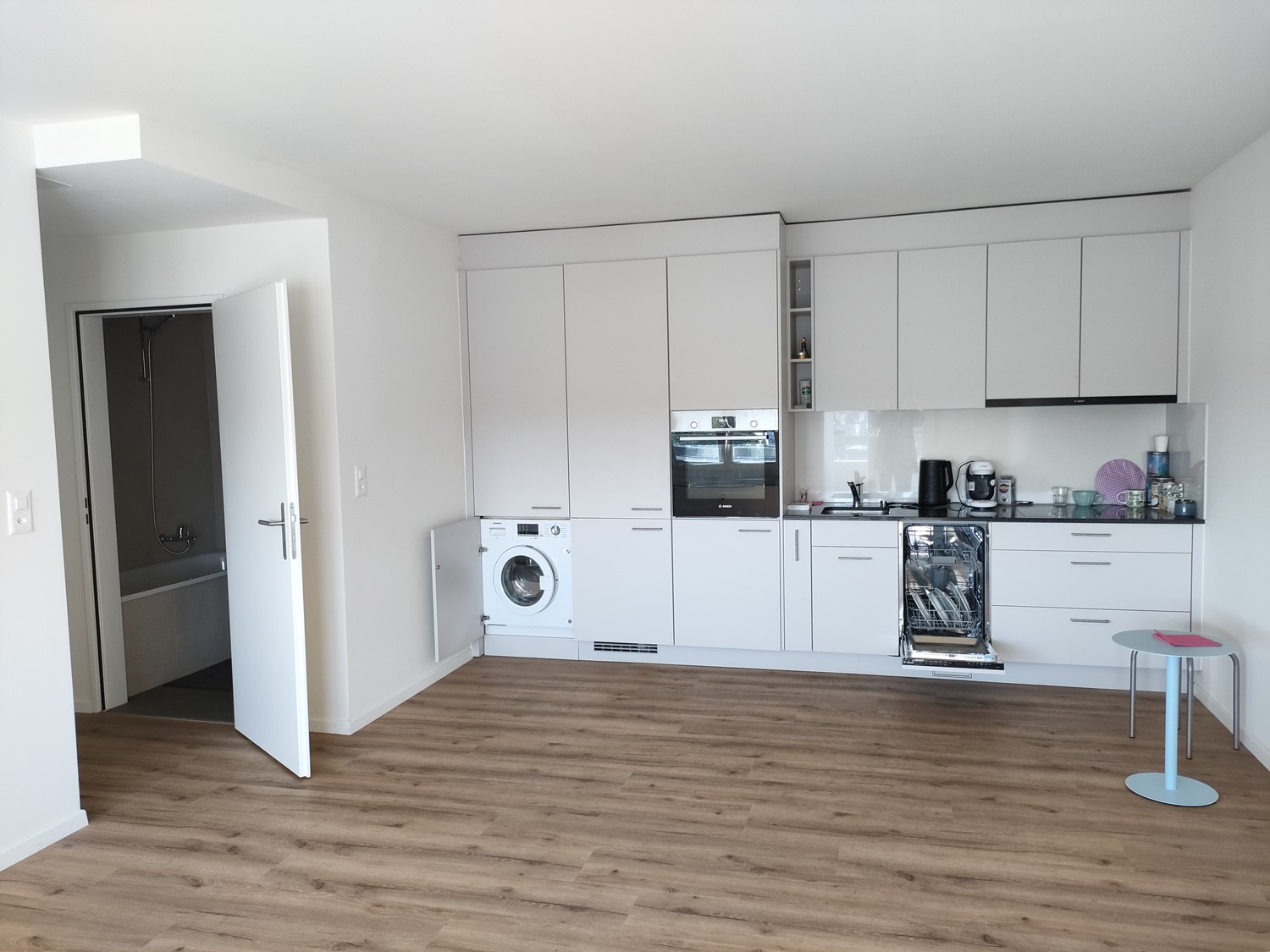 Appartamento di 2 locali, foto 1 di 3