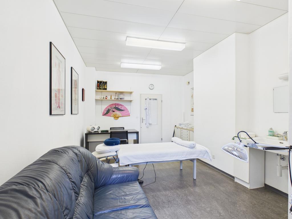 77m² negozio