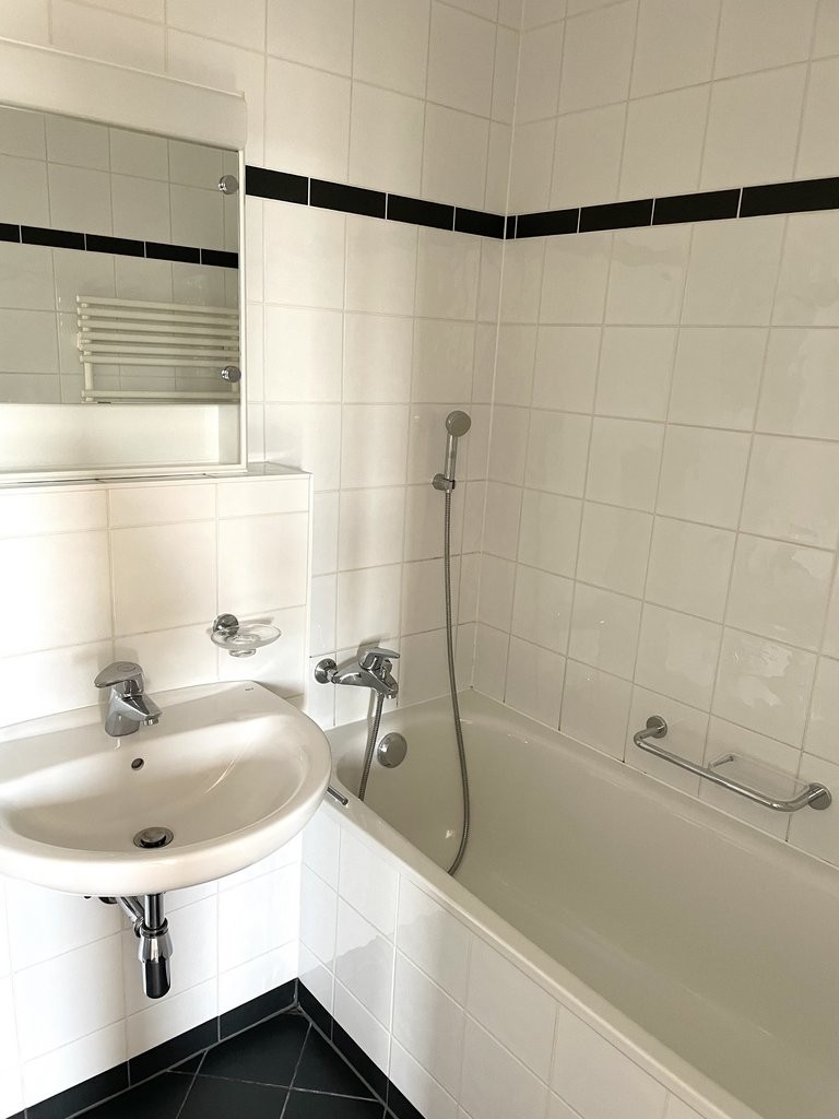Appartamento mansardato di 3 ½ locali, foto 7 di 8