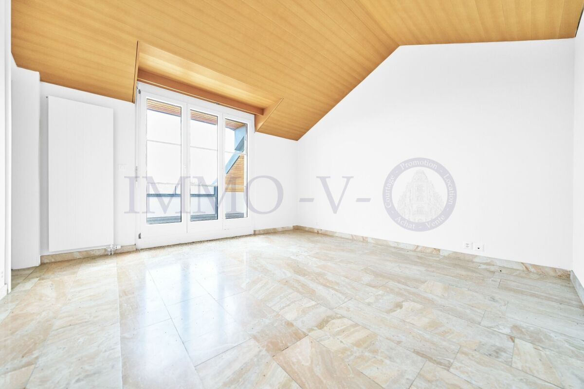 Appartamento mansardato di 3 ½ locali, foto 8 di 10