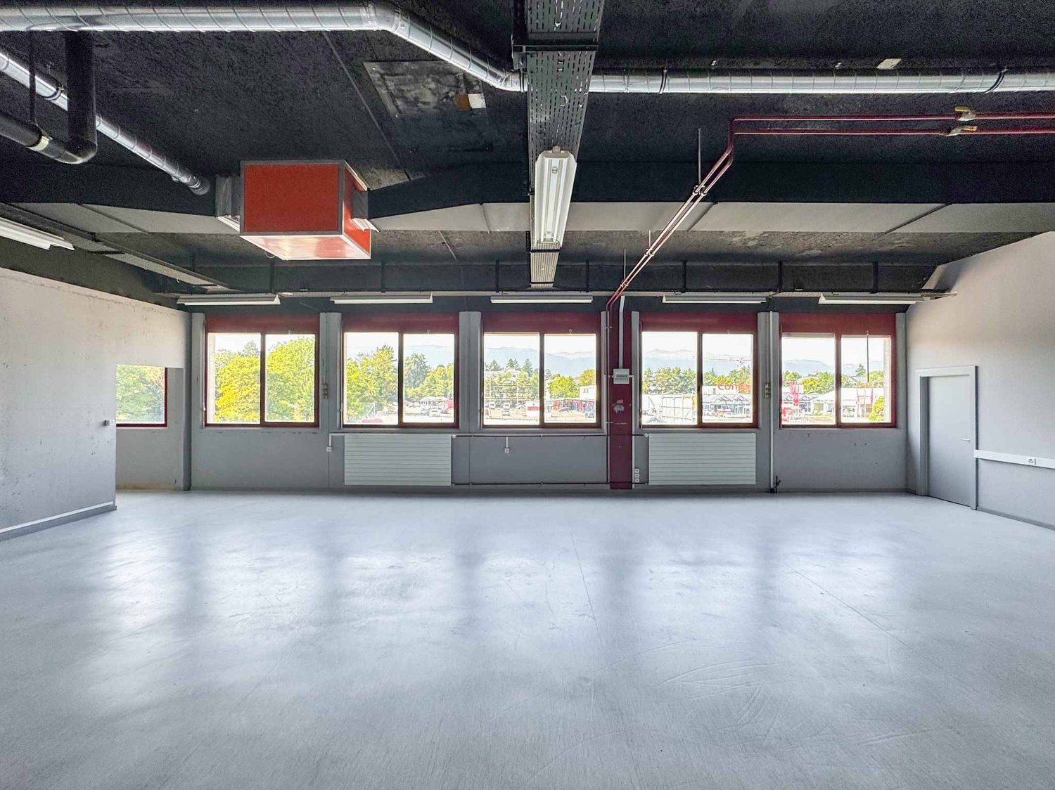 365m² commerciale