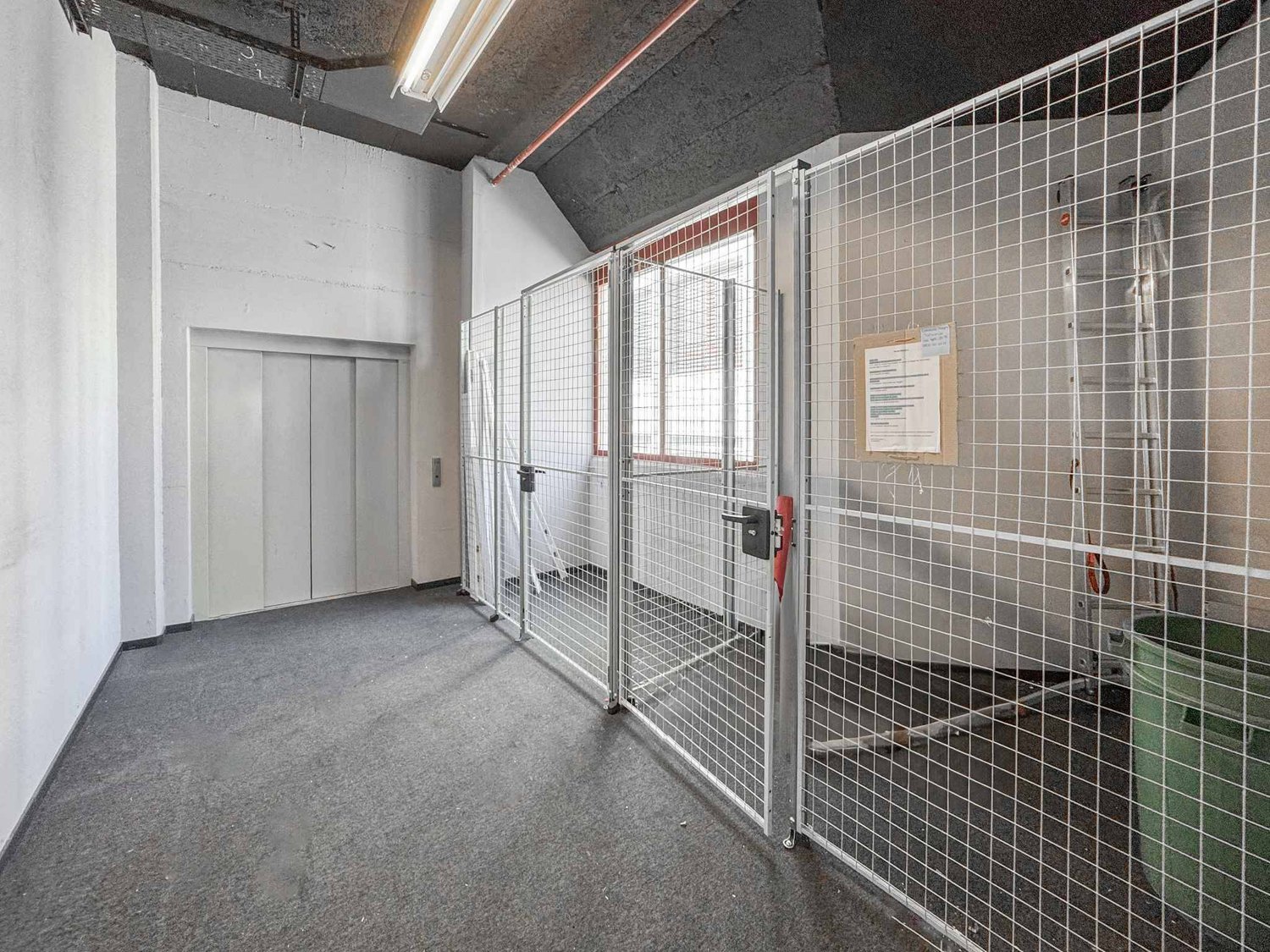 365m² commerciale