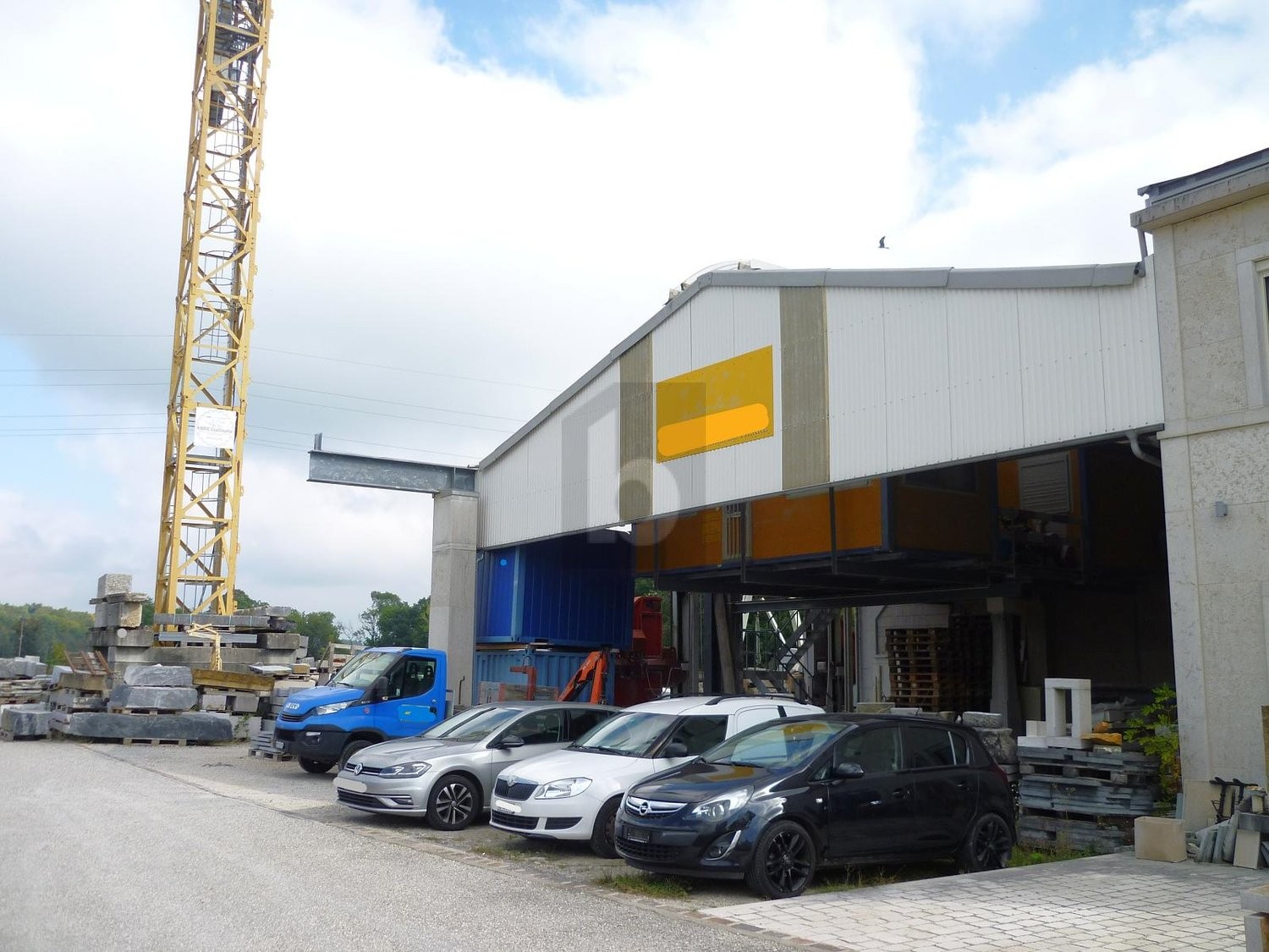 297m² industrial object