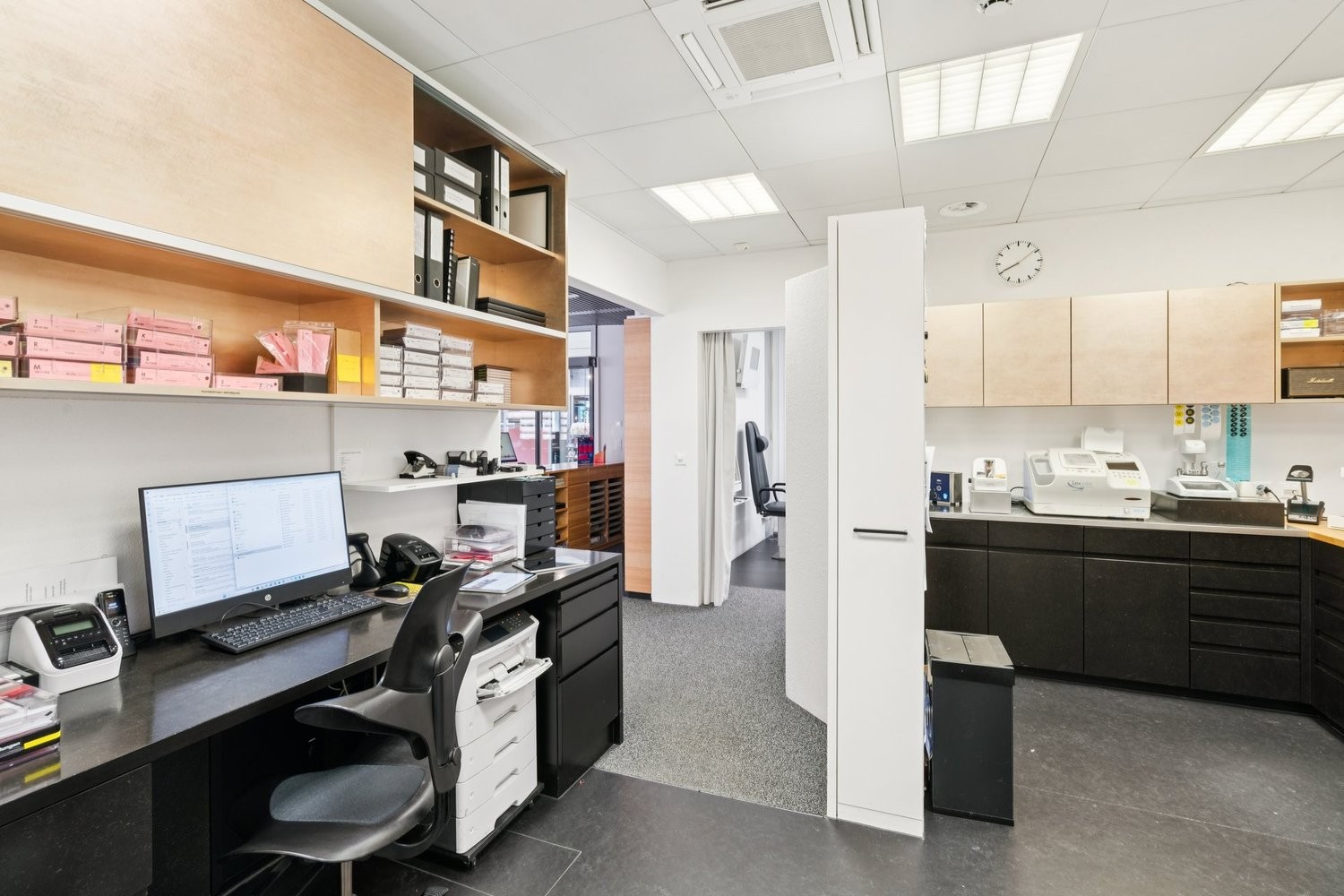 negozio di 72m²