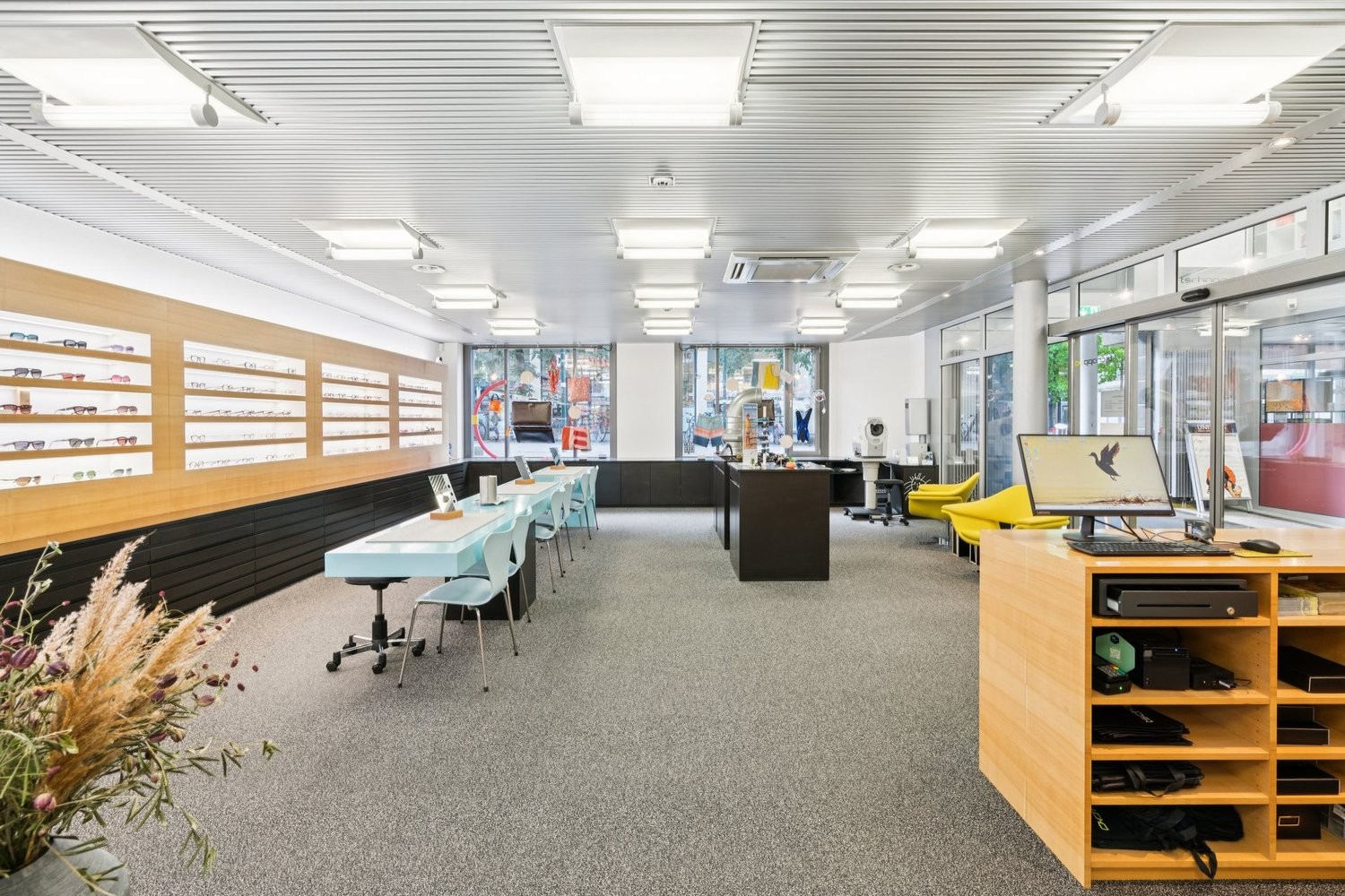 negozio di 72m²