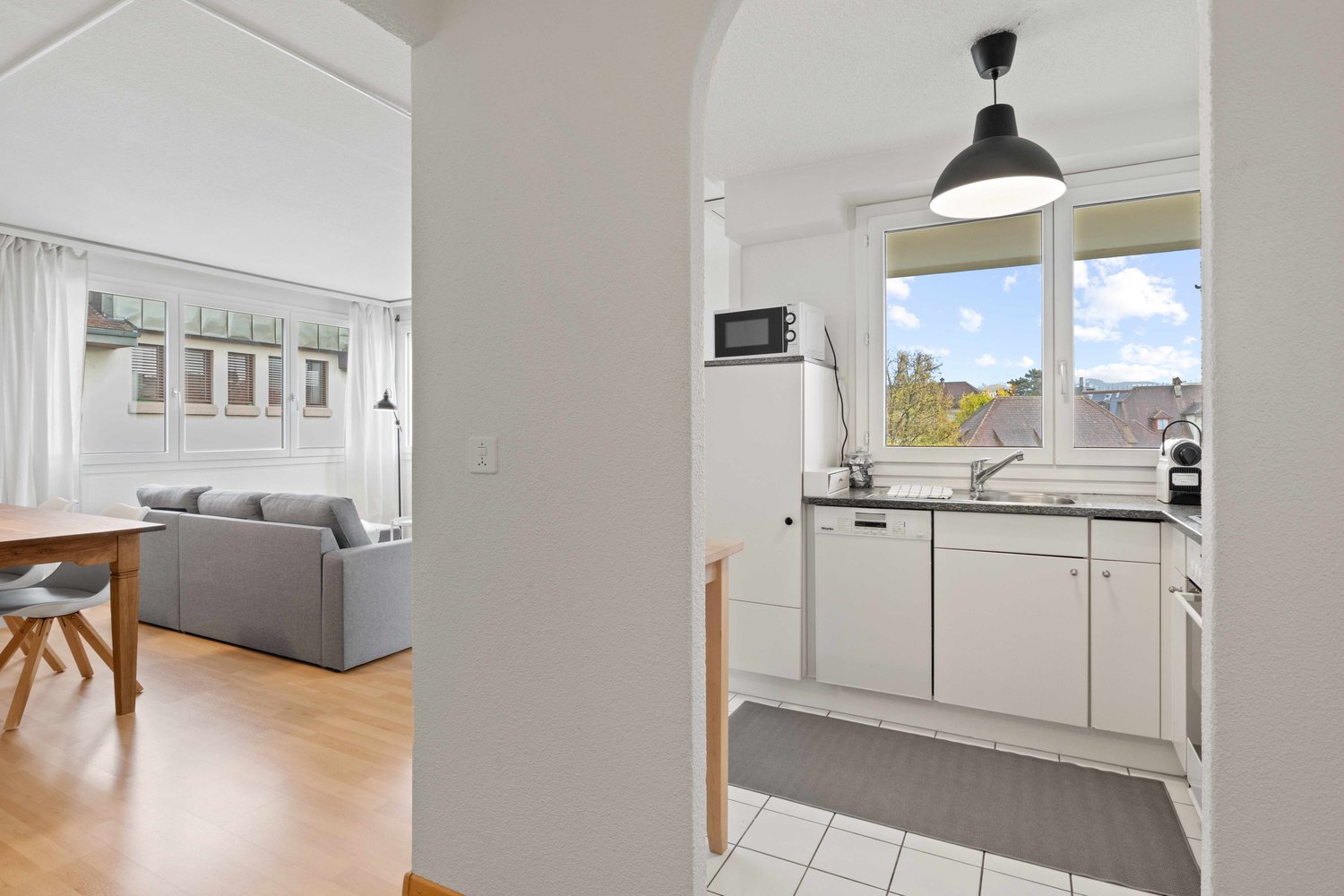 Appartamento di 2 ½ locali, foto 1 di 9
