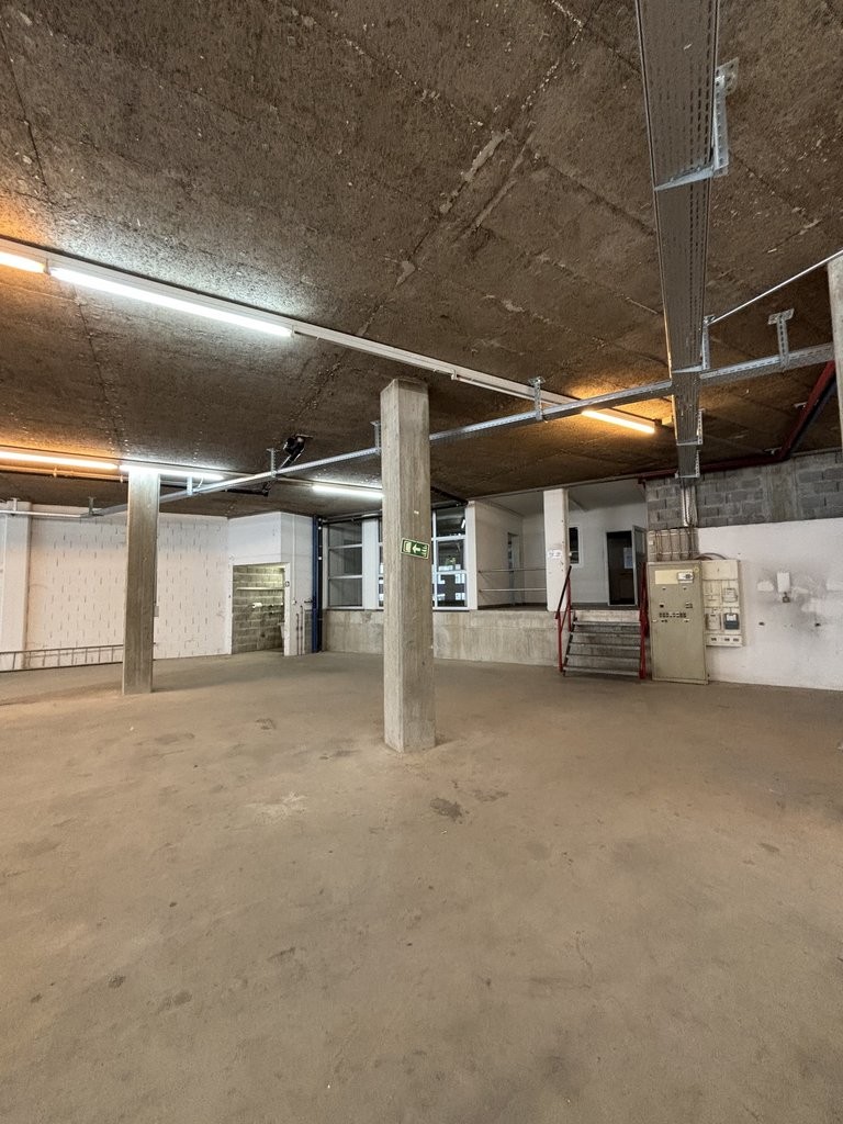 620m² commerciale