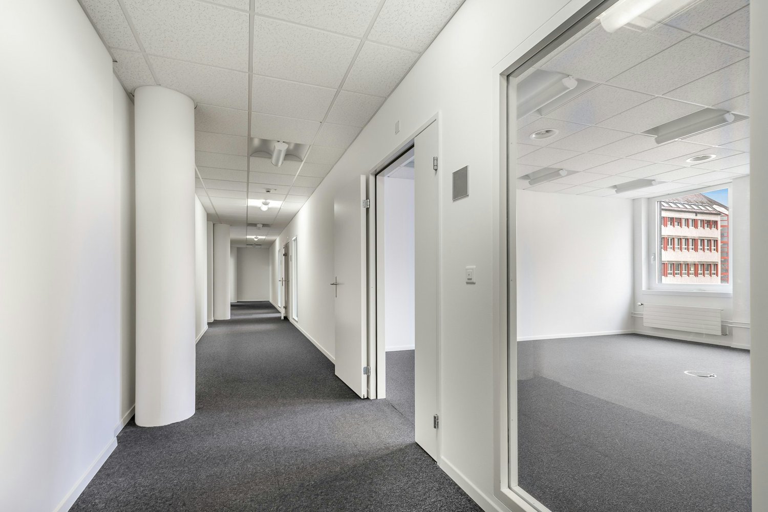 3700m² de bureaux