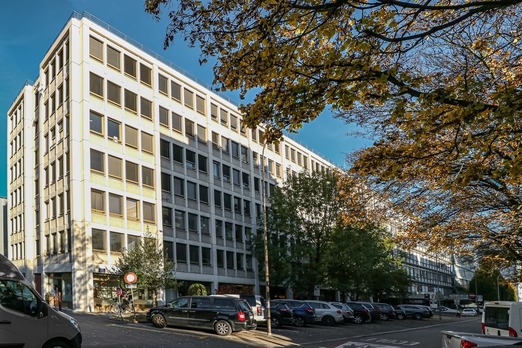 118m² ufficio, foto 1 di 7