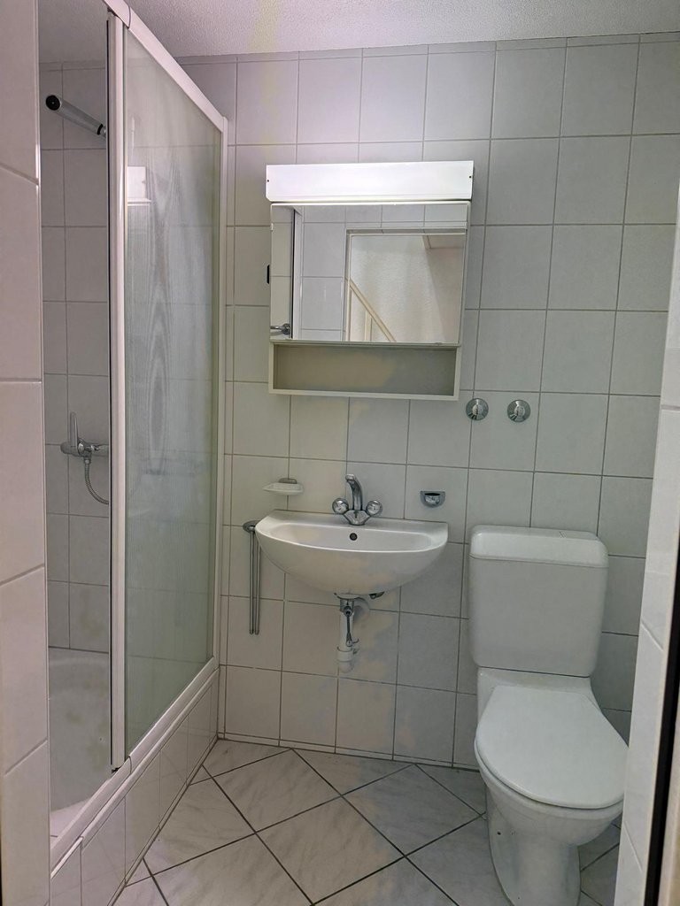 60m² negozio