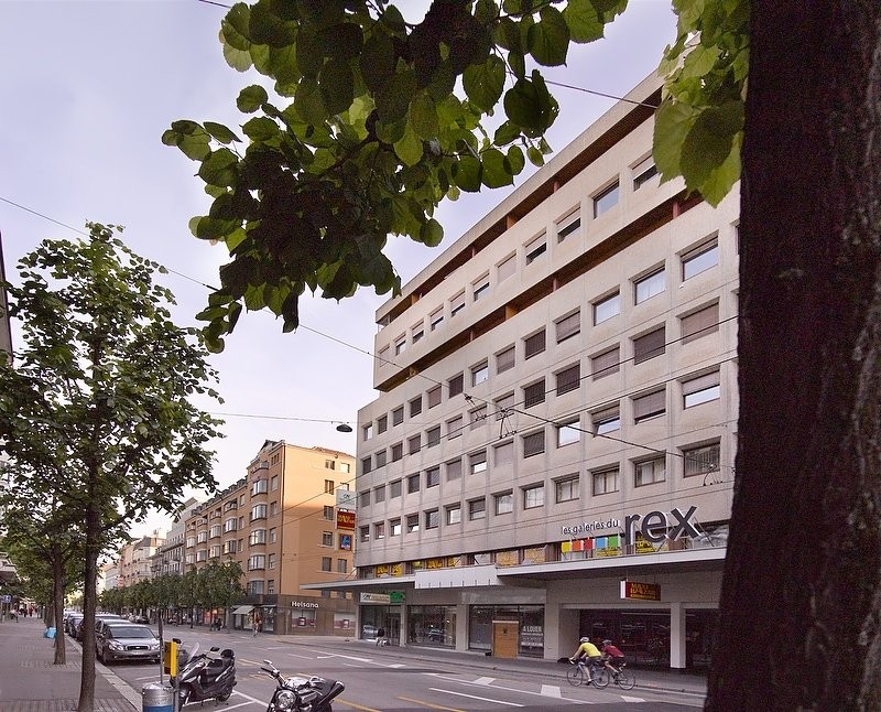 negozio di 461m²