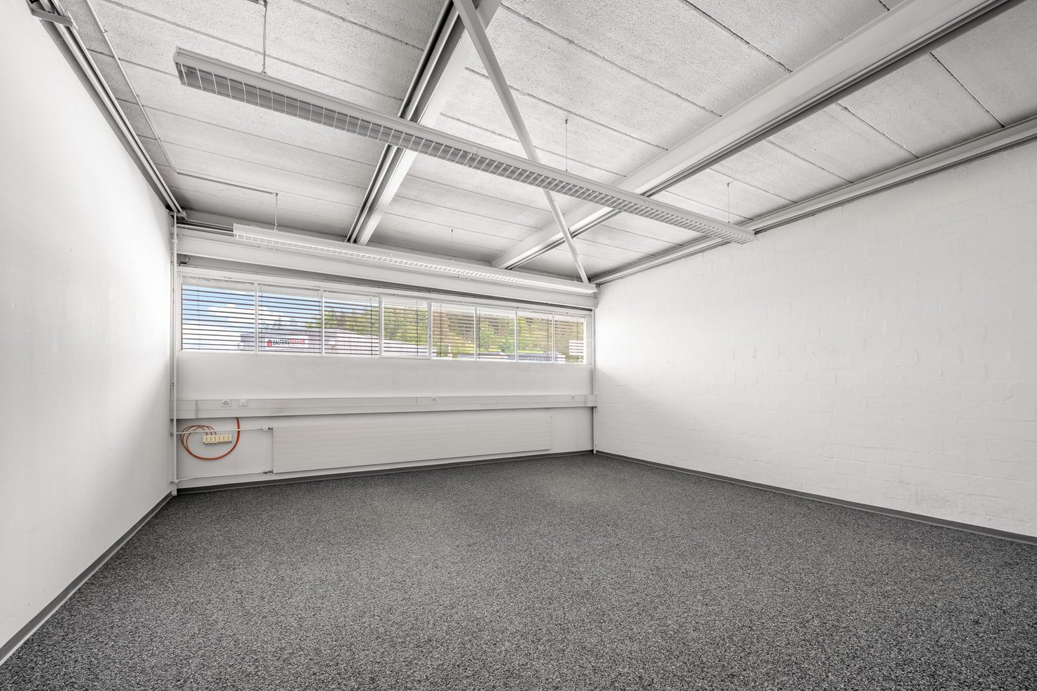 572m² commerciale