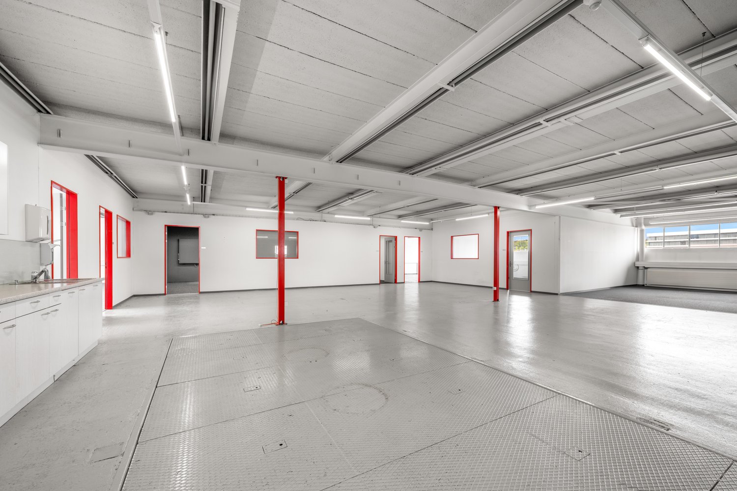 572m² commerciale