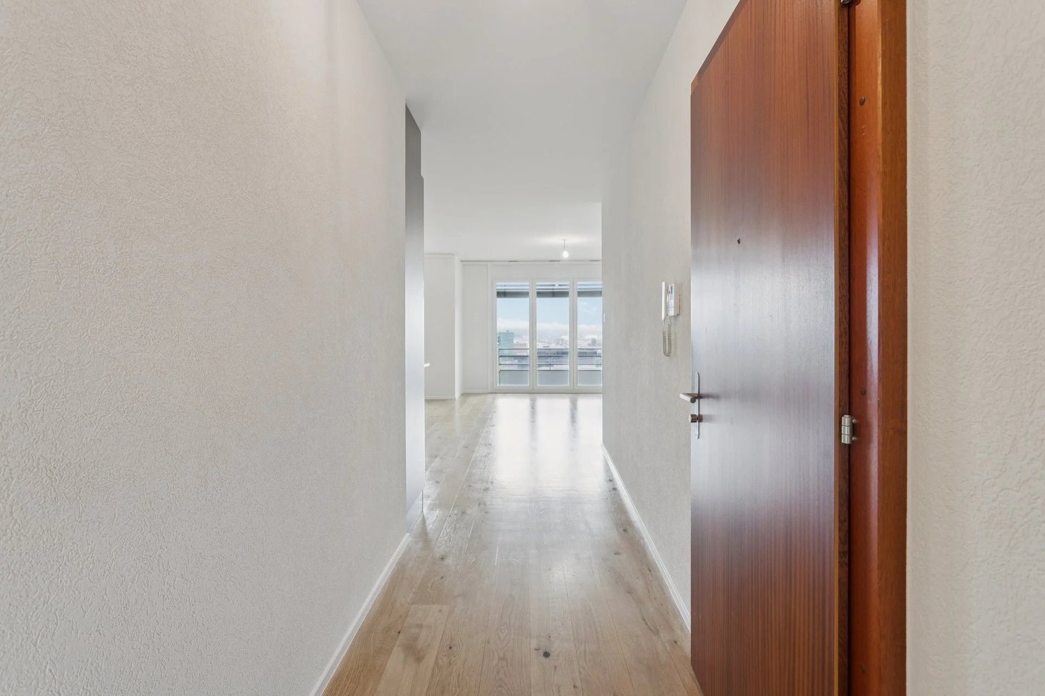 Appartamento di 4 locali, foto 2 di 10