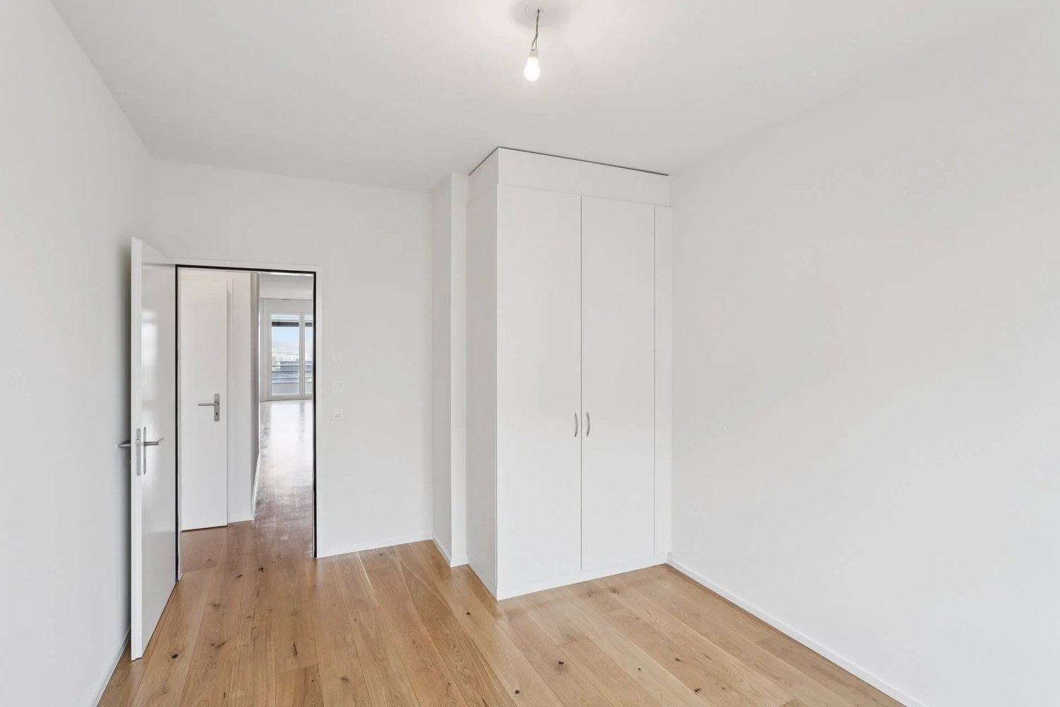 Appartamento di 4 locali, foto 7 di 10
