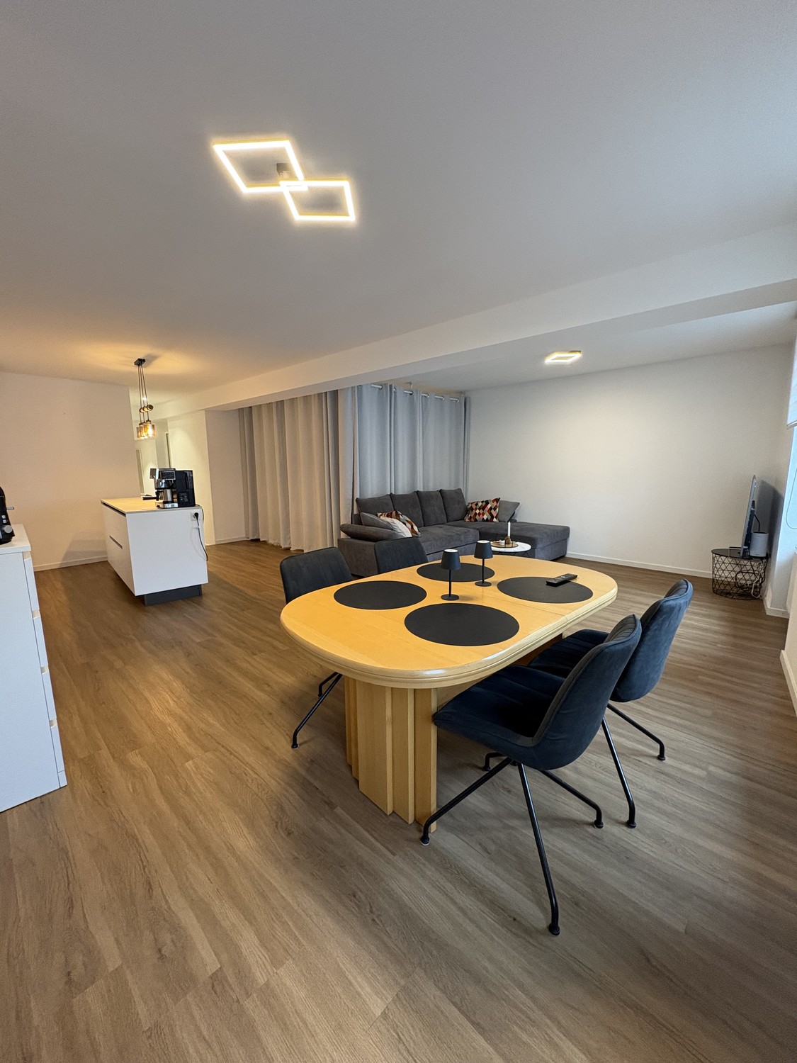 Appartamento di 2 ½ locali, foto 1 di 10