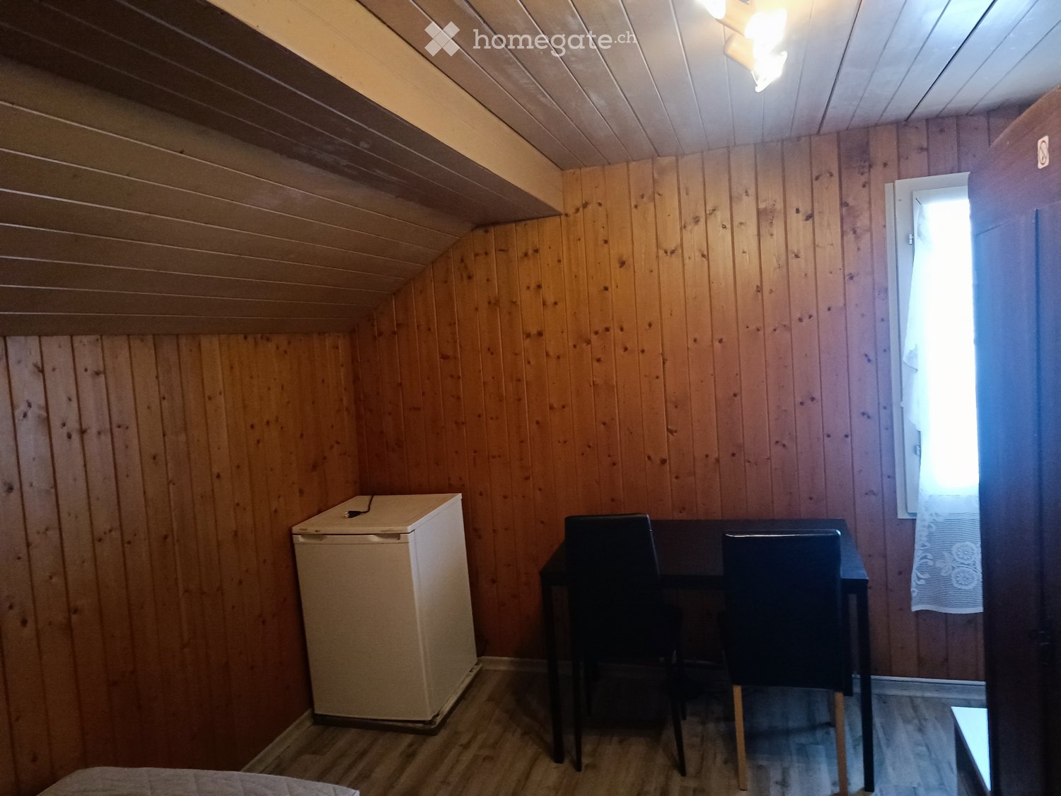 1 room single room