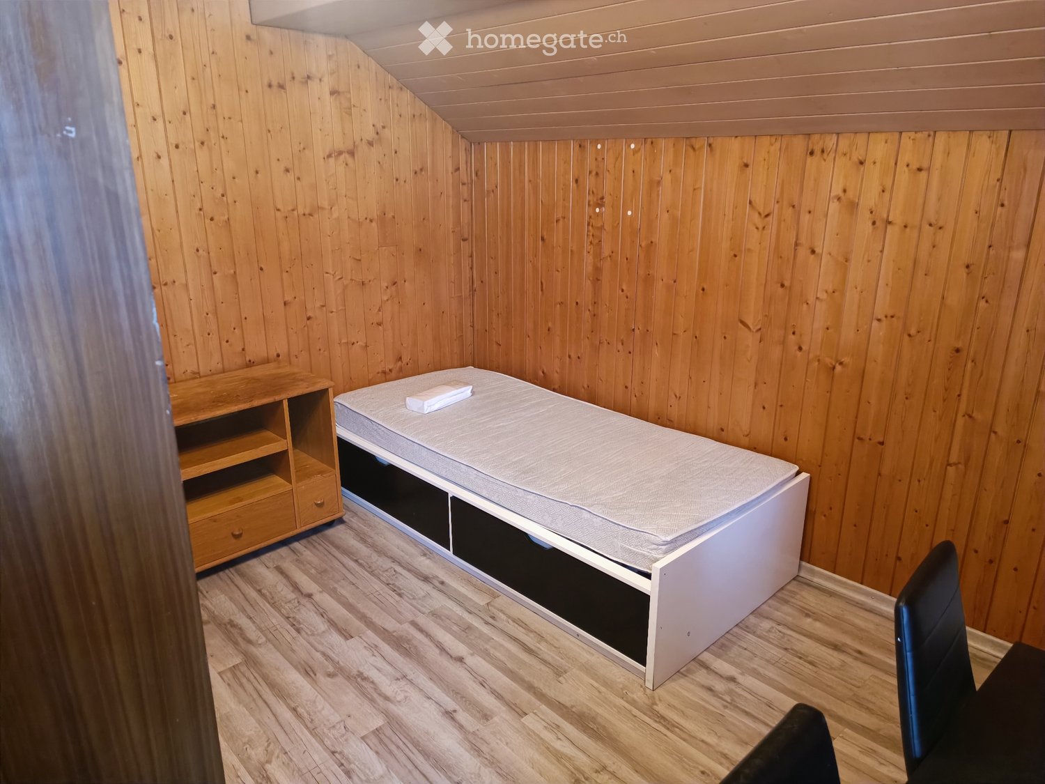1 room single room
