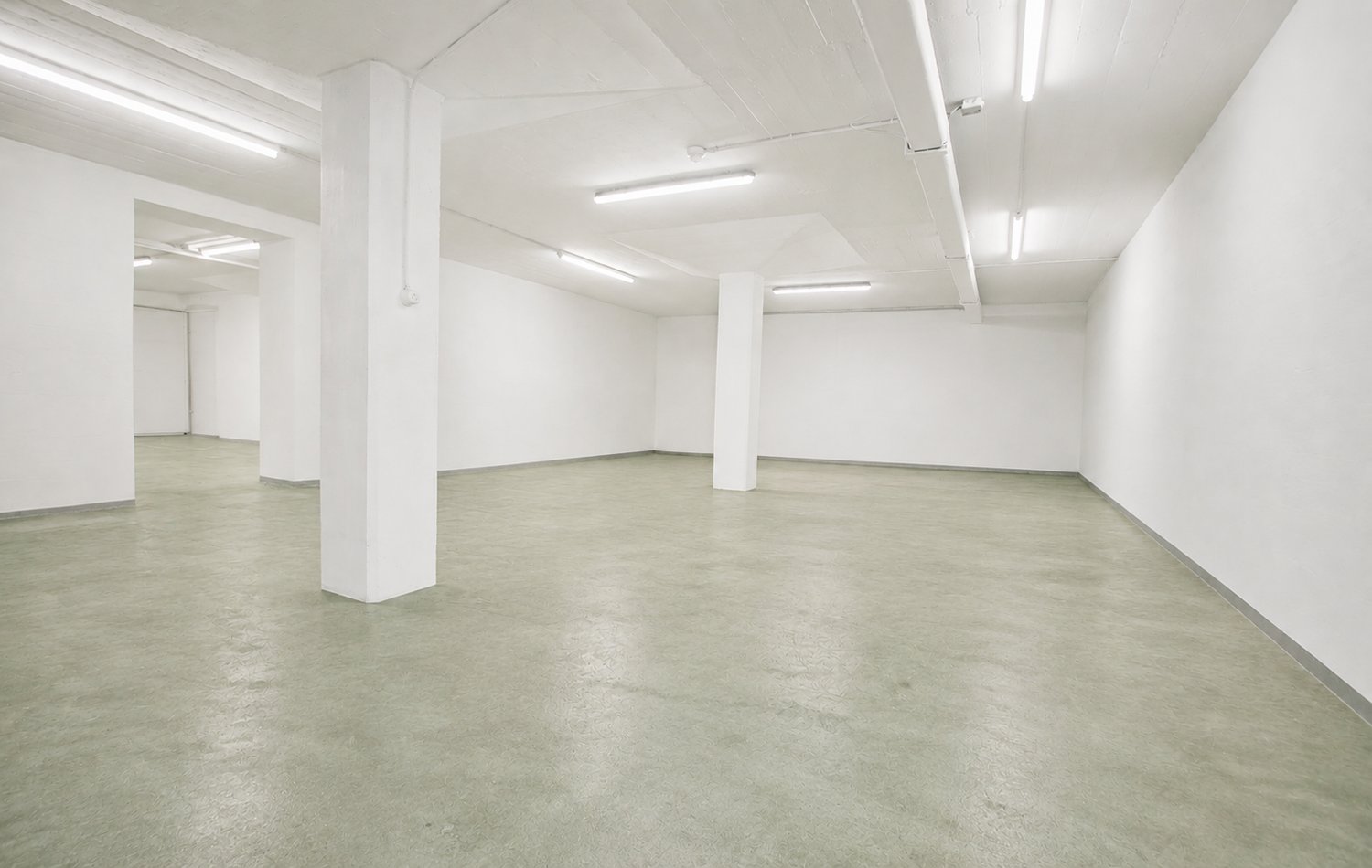 Officina di 160m²