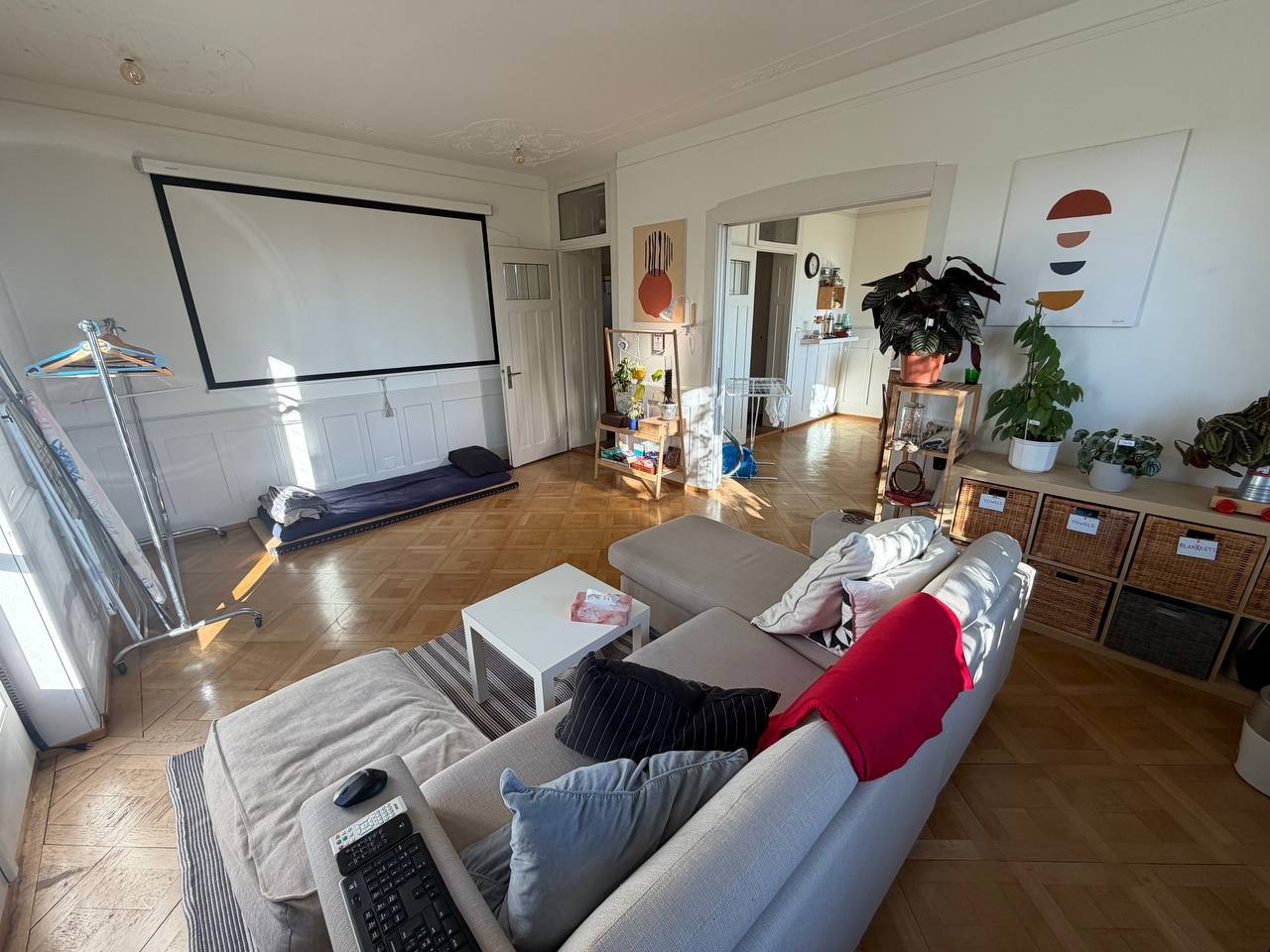 Camera in un appartamento condiviso