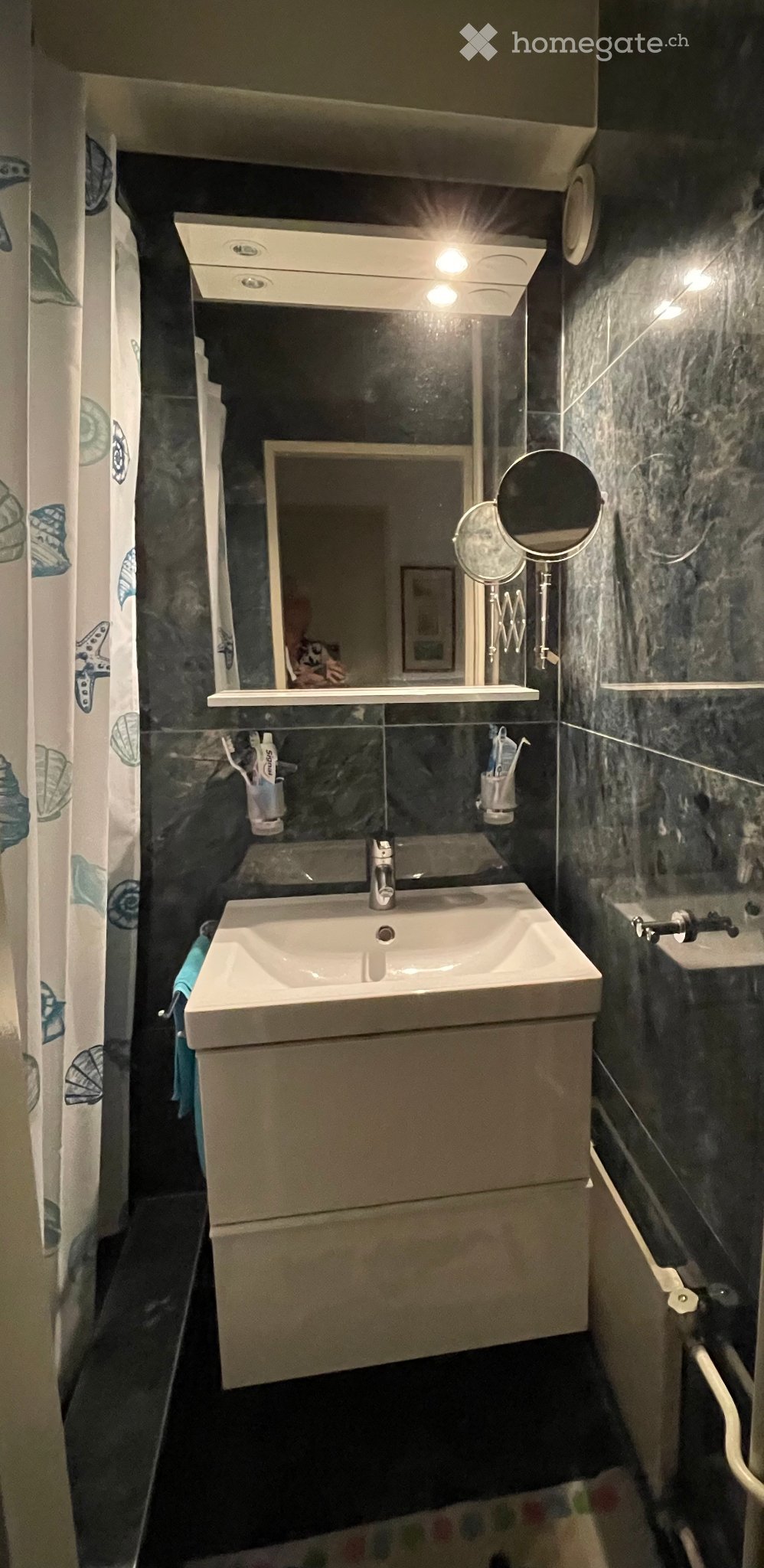 1 room single room
