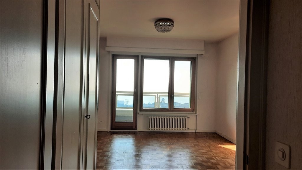 6 rooms apartment, foto 3 di 8