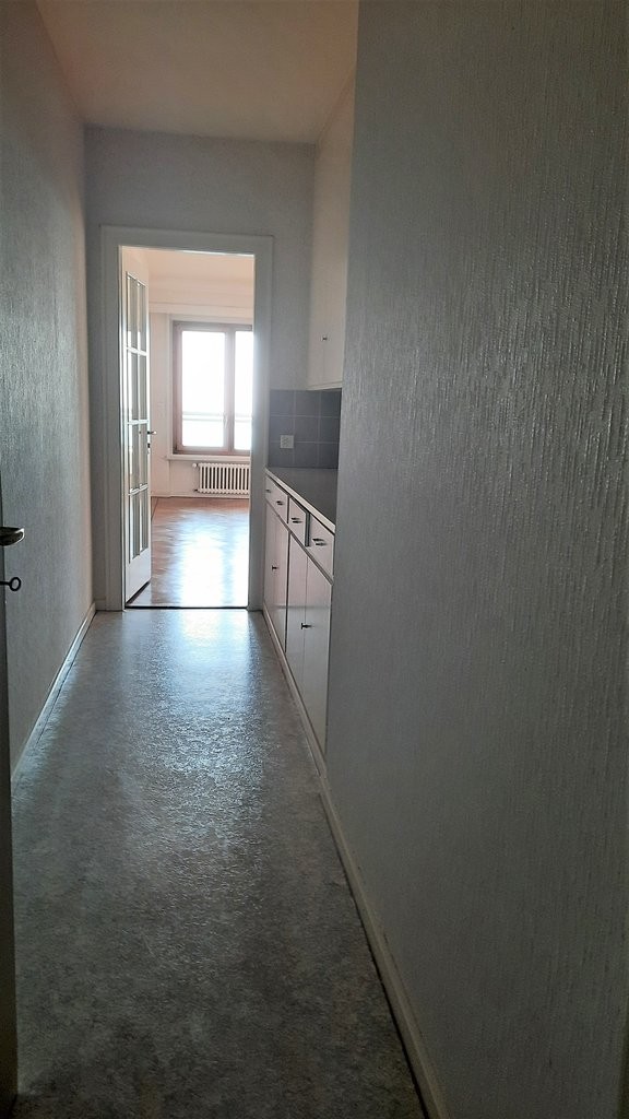 6 rooms apartment, foto 6 di 8