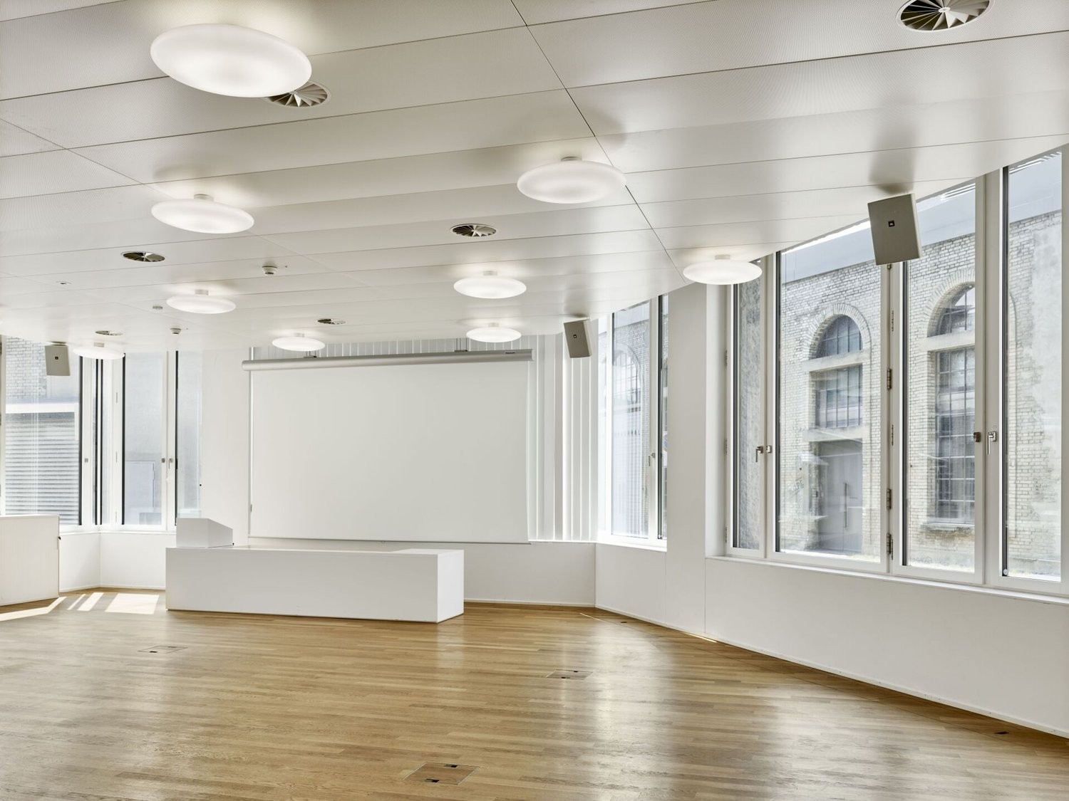 ufficio di 815m²