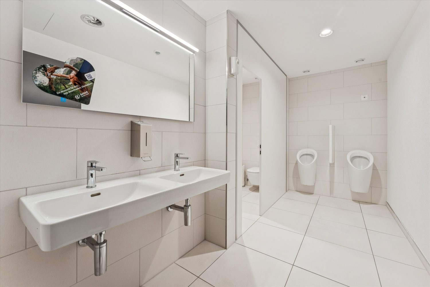 613m² ufficio