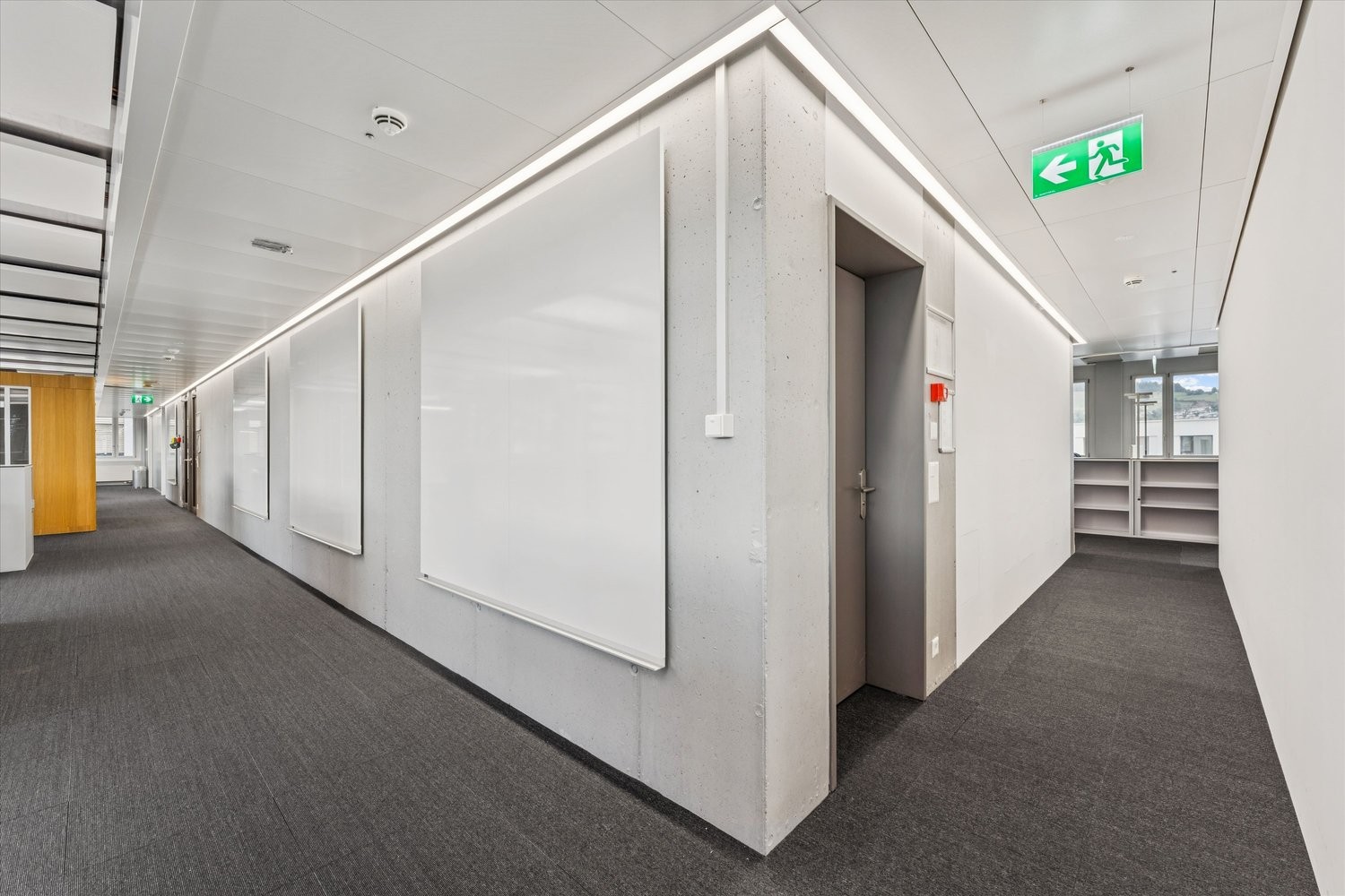 613m² ufficio
