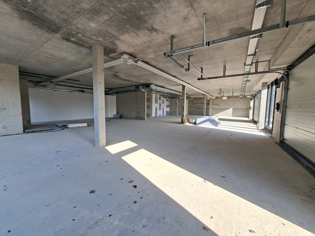 451m² commercial
