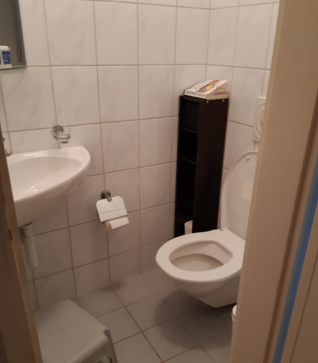 Camera in un appartamento condiviso, foto 3 di 5