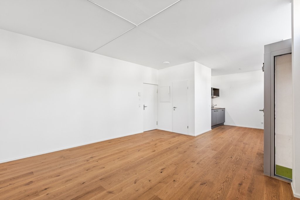 37m² commercial