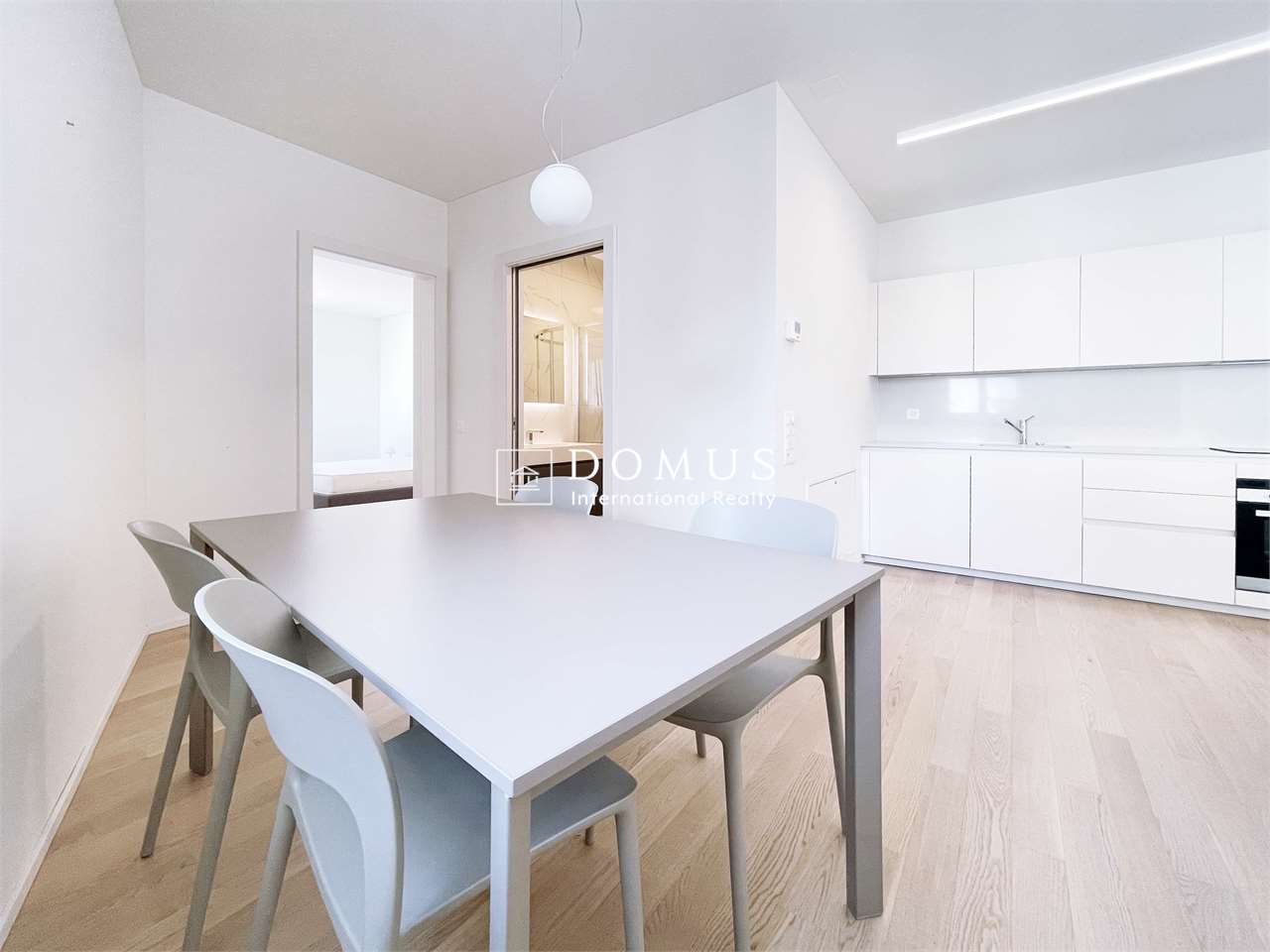 2 ½ rooms furnished flat, foto 5 di 9