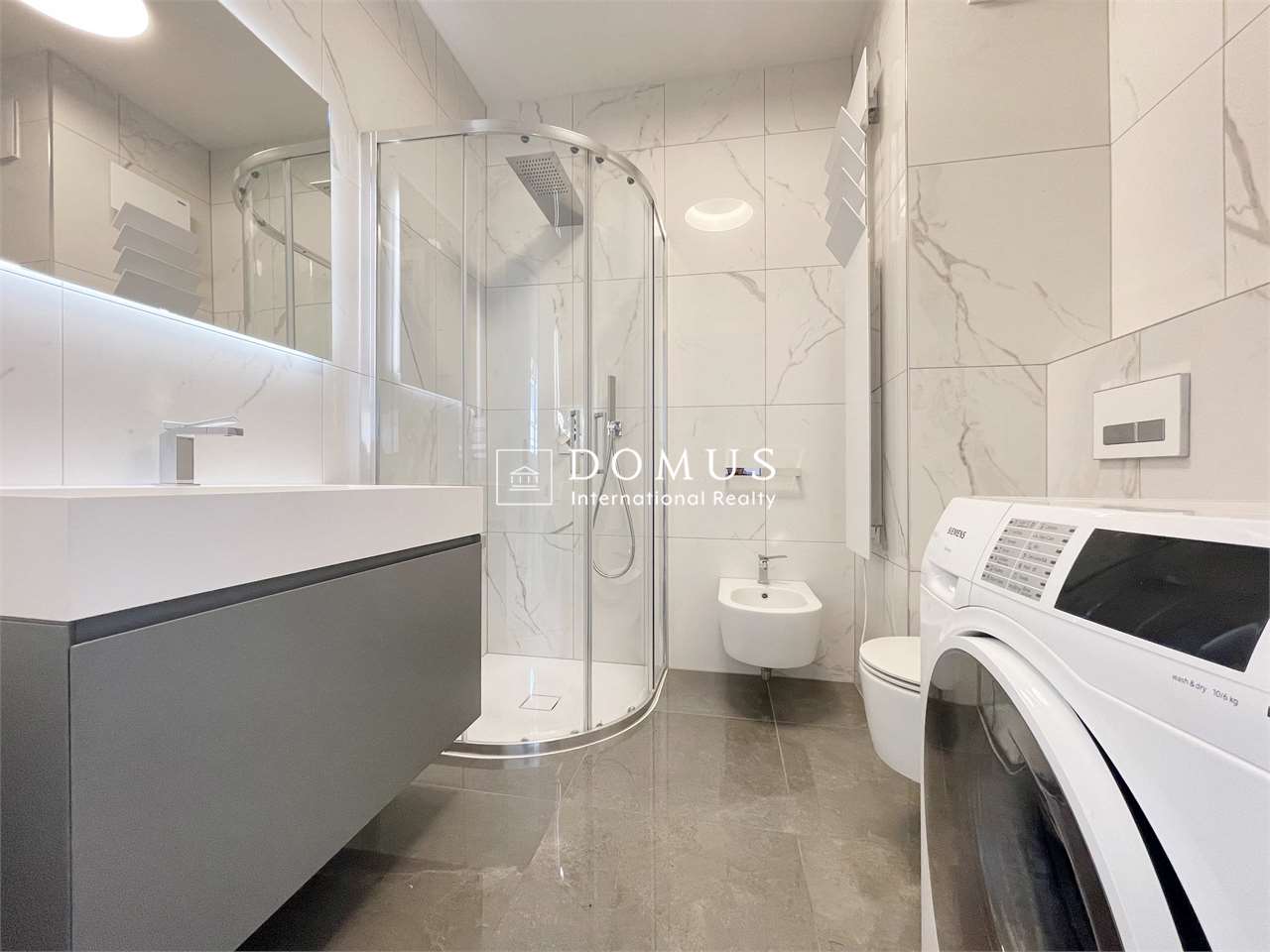 2 ½ rooms furnished flat, foto 8 di 9