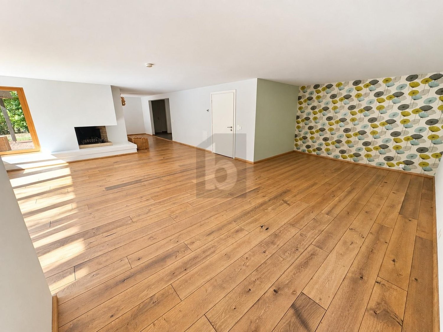 Villa con 4 locali, foto 3 di 4
