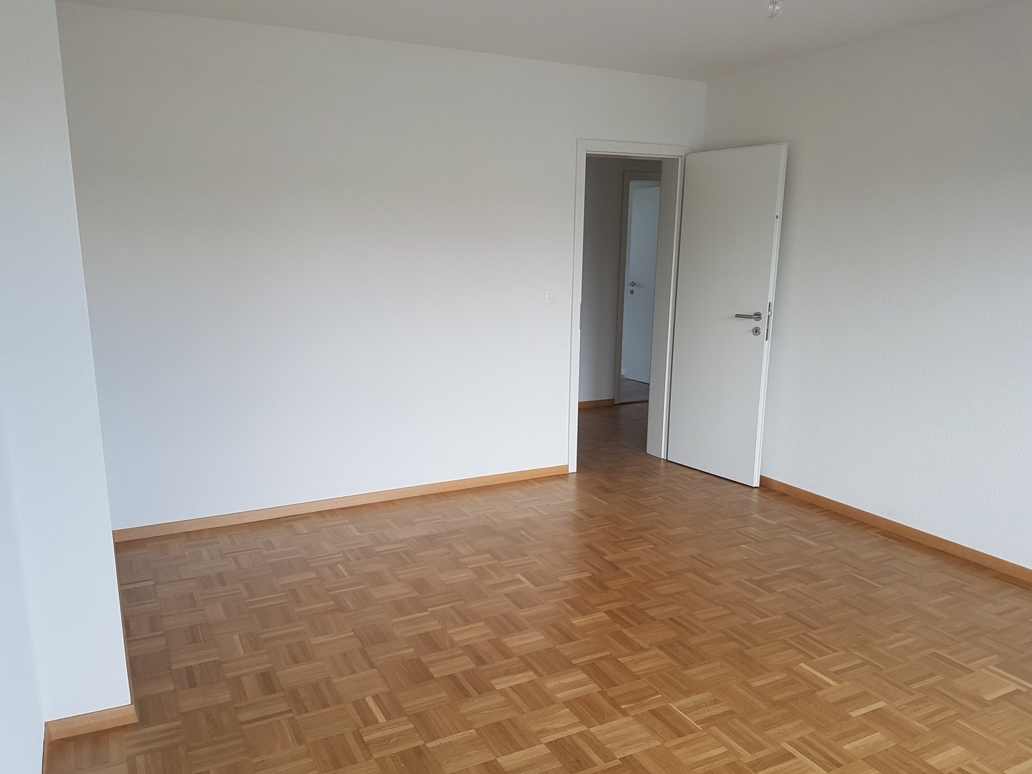 appartamento mansardato di 2 ½ locali, foto 4 di 10
