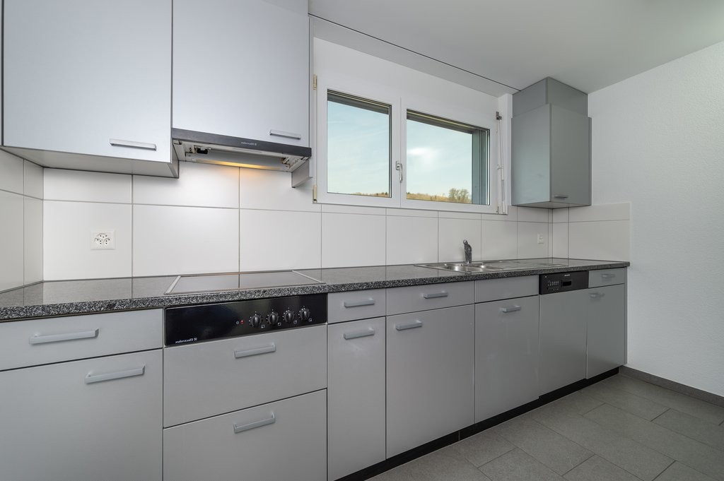Appartamento mansardato di 2 ½ locali, foto 6 di 9