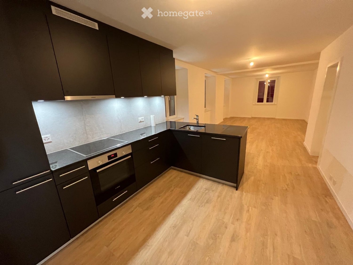 appartamento di 4 locali, foto 2 di 5
