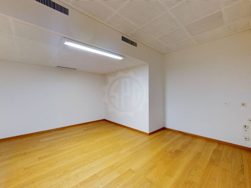 432m² ufficio, foto 4 di 10