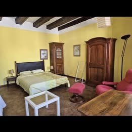 1 room single room