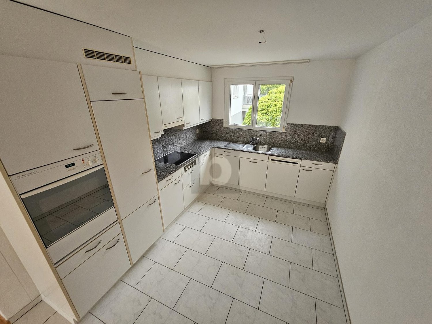 Appartamento di 4 ½ locali, foto 3 di 4