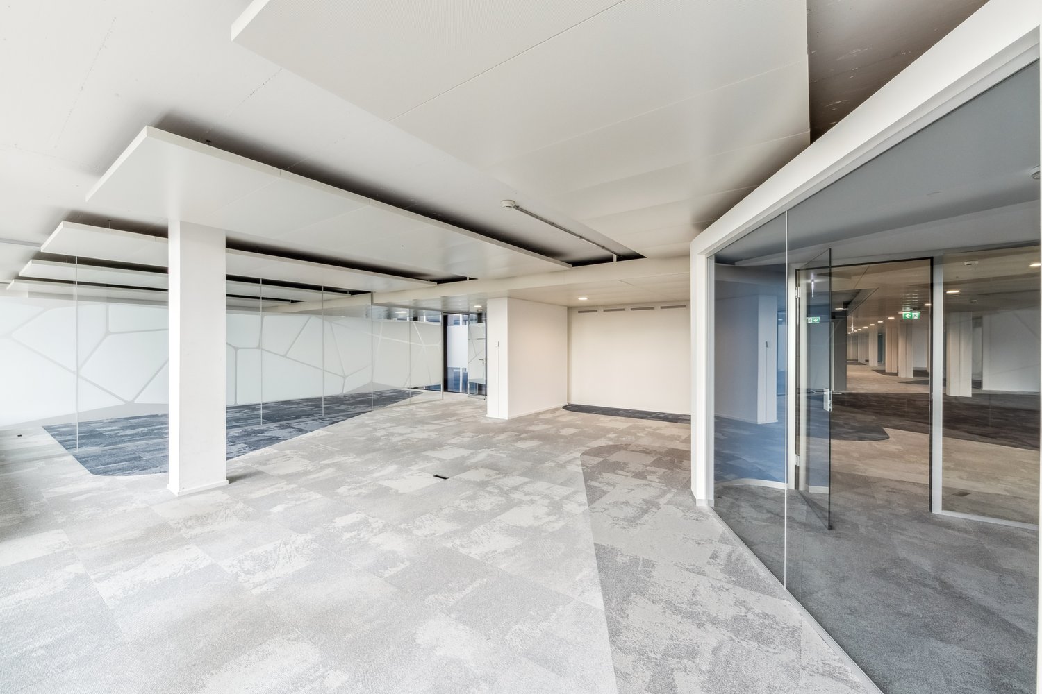 Ufficio di 1183m²
