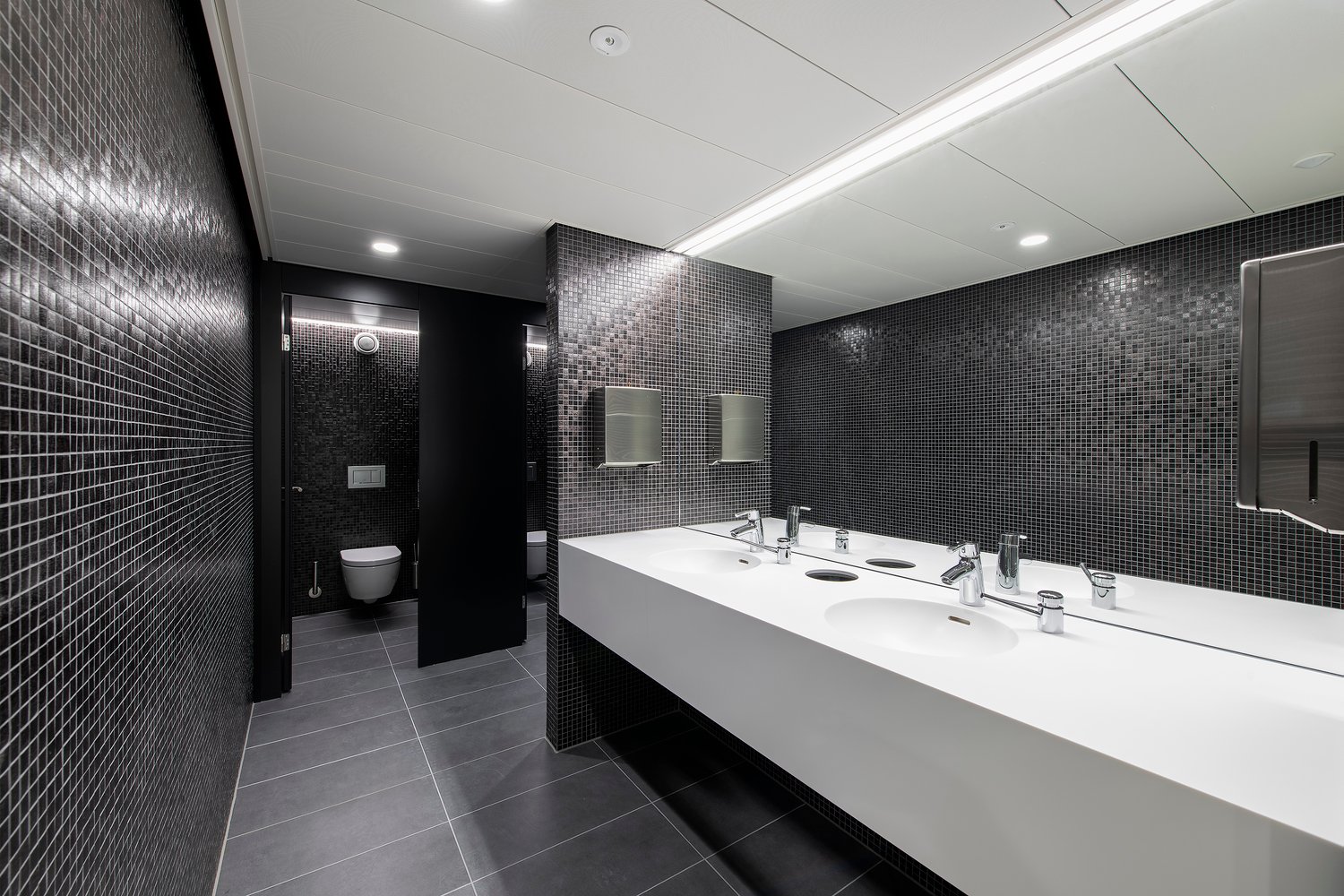 Ufficio di 1183m²
