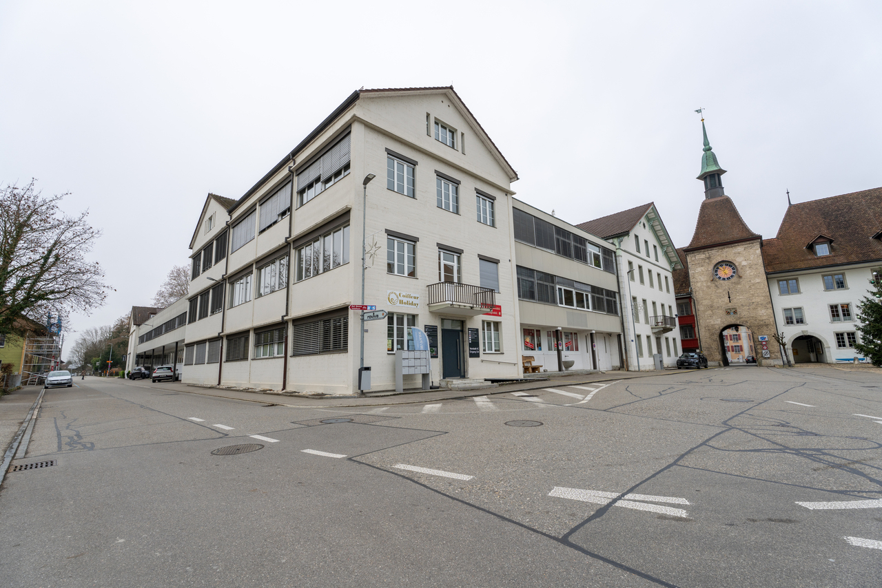 100m² commerciale