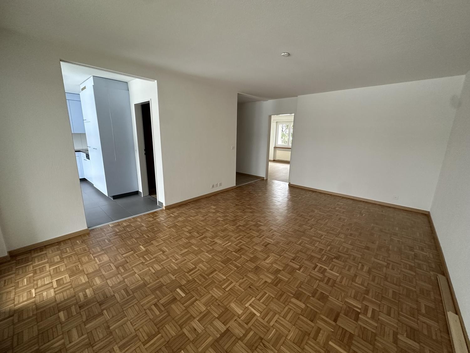 Appartamento di 4 ½ locali, foto 3 di 8