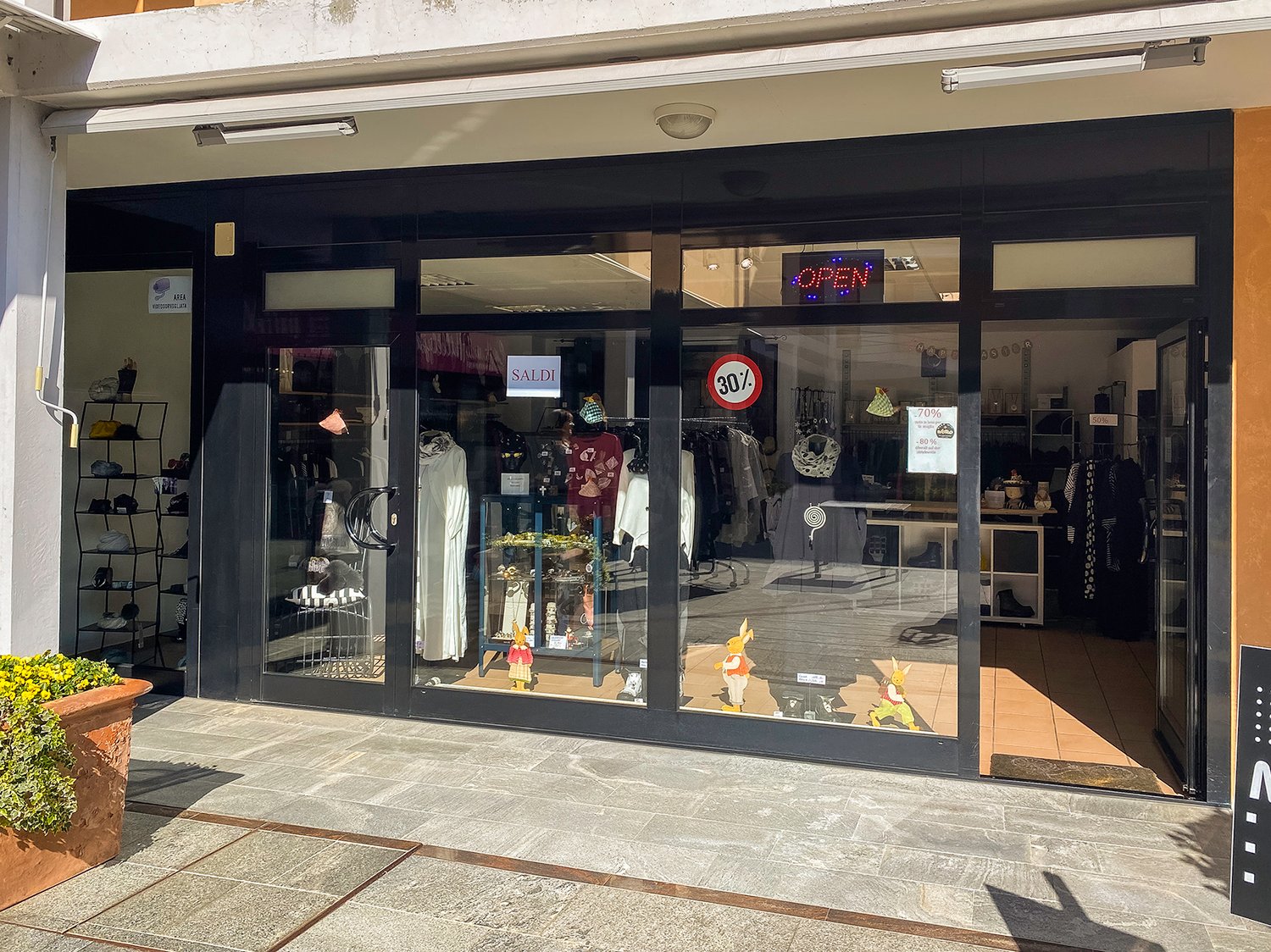 Shop