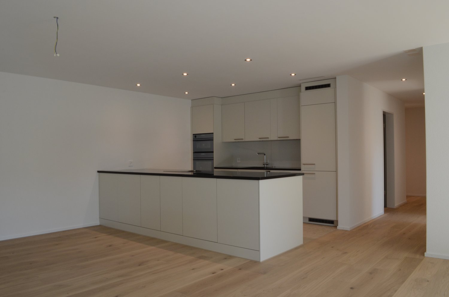 Appartamento di 4 ½ locali, foto 2 di 8