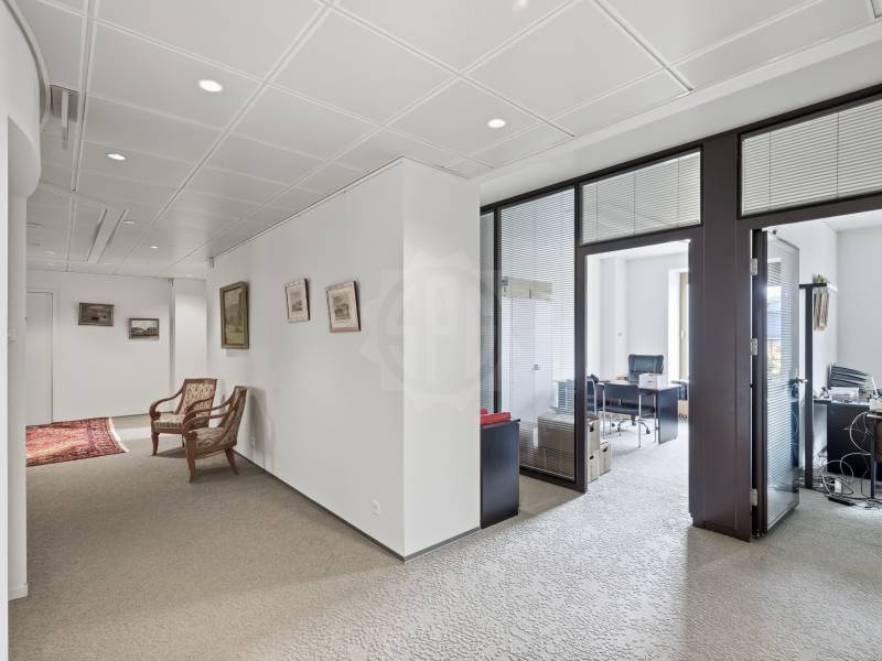 960m² ufficio, foto 8 di 10