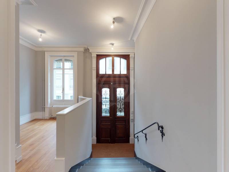 579m² ufficio